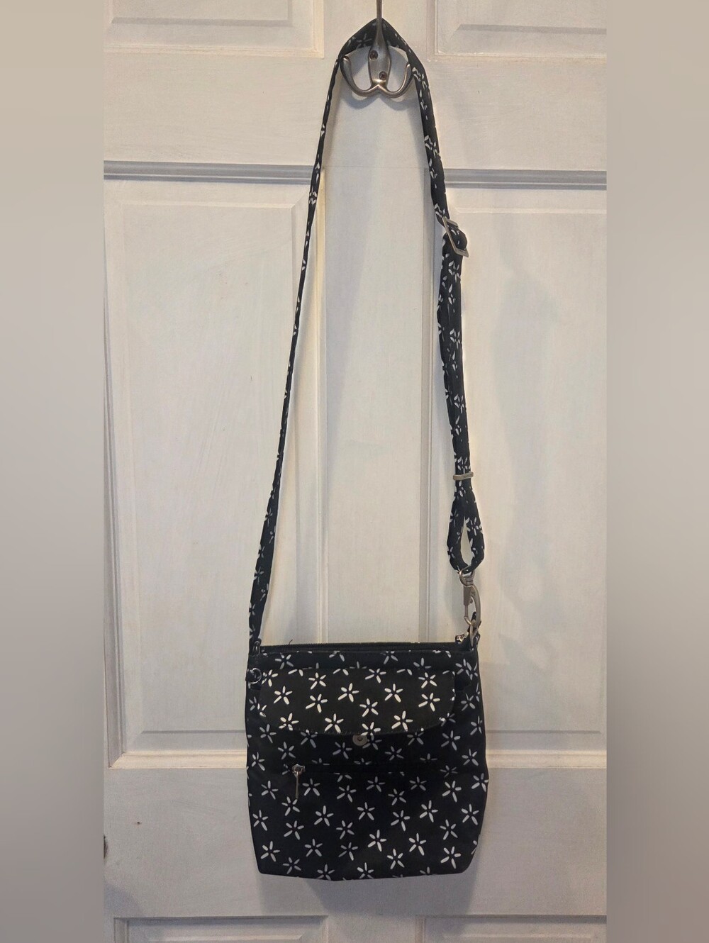 Travelon Crossbody Antitheft Slash Resistant Protection Boho Purse